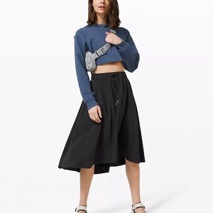 NWT Lululemon Time to Flounce skirt, black size 8